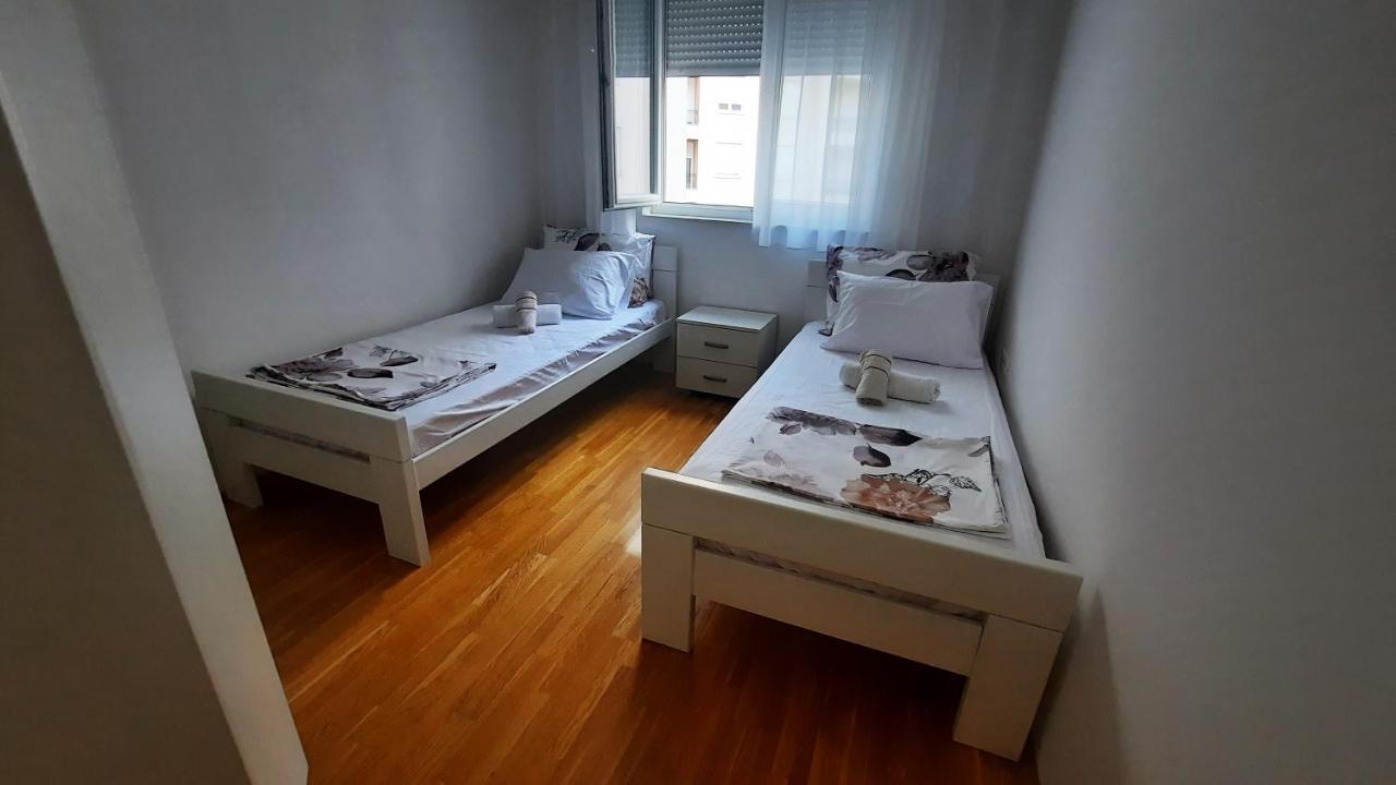 Apartment Nina Centar מוסטר מראה חיצוני תמונה
